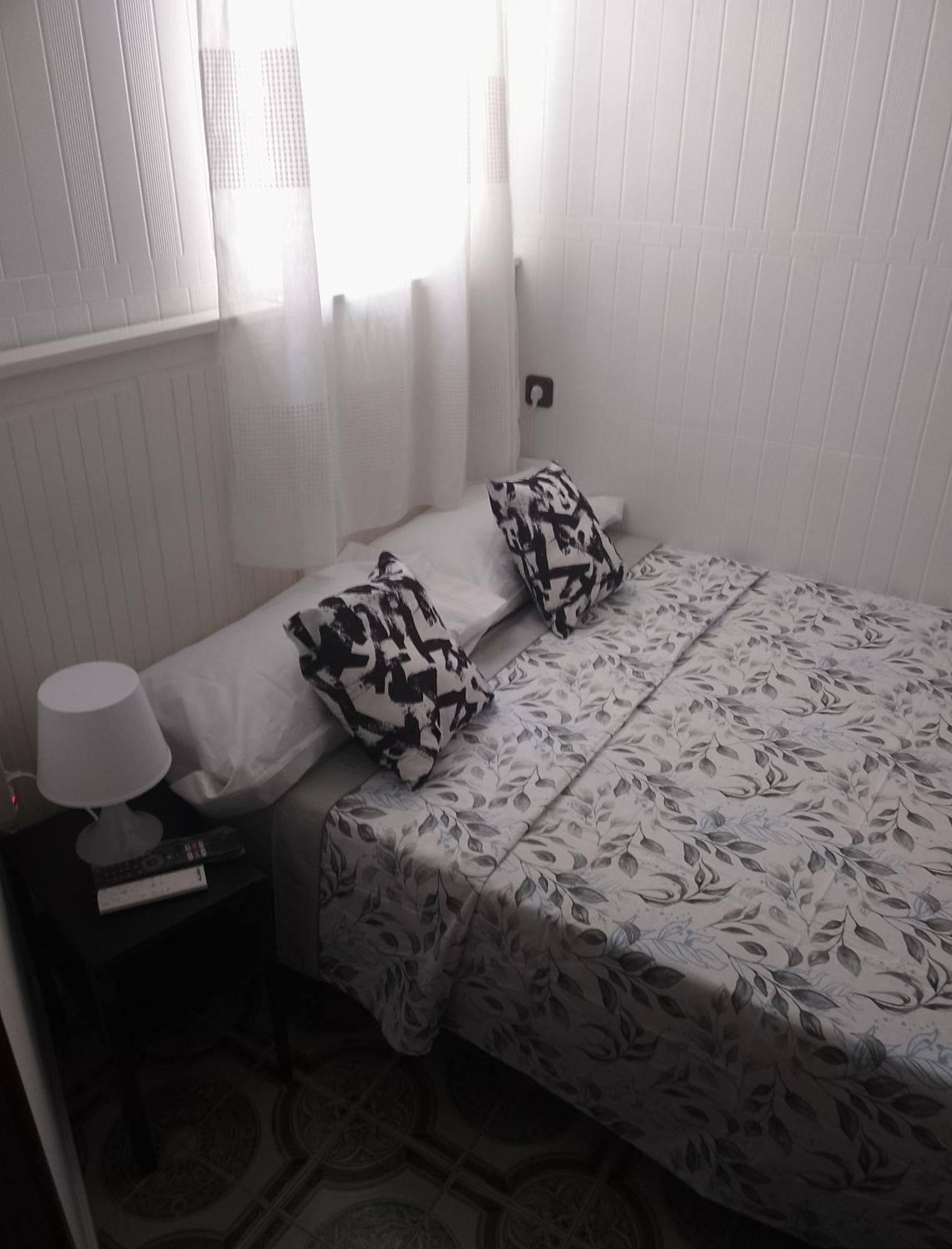 Malaga Center Rooms Pokoj fotografie